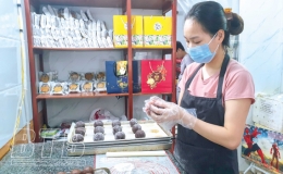 Nhộn nhịp thị trường bánh Trung thu online