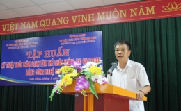 Tập huấn kỹ thuật thâm canh tôm thẻ chân trắng hai giai đoạn