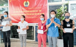 Các cấp công đoàn sôi nổi công tác khuyến học, khuyến tài