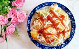 Cách làm món bánh mì ruốc xốt chanh leo
