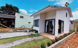 Nhà cấp 4 gác lửng lắp ghép đẹp như biệt thự