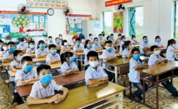 Tạo điều kiện học tập cho học sinh vùng dịch mắc kẹt tại Thái Bình