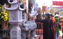 Khai mạc lễ hội truyền thống đình làng Bái