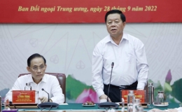 Nâng cao hiệu quả công tác đối ngoại và xây dựng Đảng