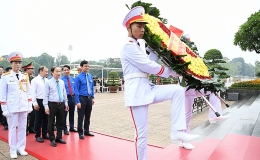 420 đại biểu thanh niên tiên tiến làm theo lời Bác năm 2023 báo công dâng Bác