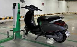 Cảnh sát khuyến cáo việc tổ chức sạc xe điện ở chung cư