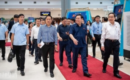 Chủ tịch Quốc hội kiểm tra công tác chuẩn bị Hội nghị Nghị sĩ trẻ toàn cầu lần thứ 9
