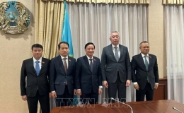 Phó Chủ tịch Quốc hội Nguyễn Khắc Định thăm Cộng hòa Kazakhstan