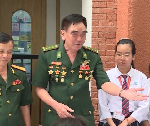 Giáo dục truyền thống qua nhân chứng lịch sử