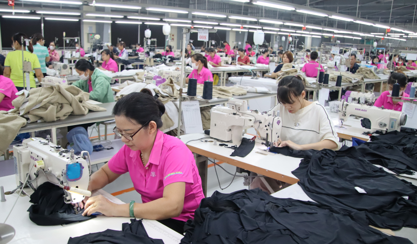 Công đoàn huyện Vũ Thư nỗ lực chăm lo nữ đoàn viên, người lao động