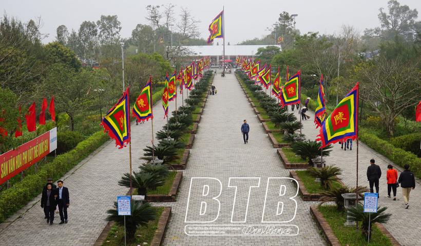 Lễ hội đền Trần năm 2025 diễn ra trong 5 ngày ( từ ngày 13 - 17 tháng Giêng)