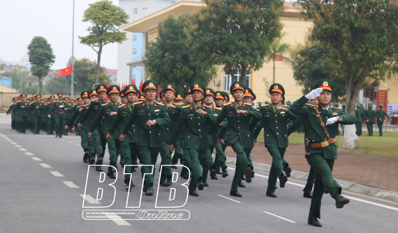Lực lượng vũ trang tỉnh: Tô thắm truyền thống vẻ vang