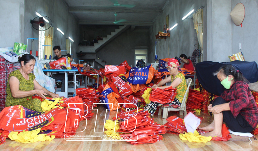 Tạo sự đồng thuận, quyết tâm trong thực hiện đề án hỗ trợ hộ nghèo, hộ cận nghèo xóa nhà tạm, nhà dột nát trên địa bàn tỉnh giai đoạn 2024 - 2025