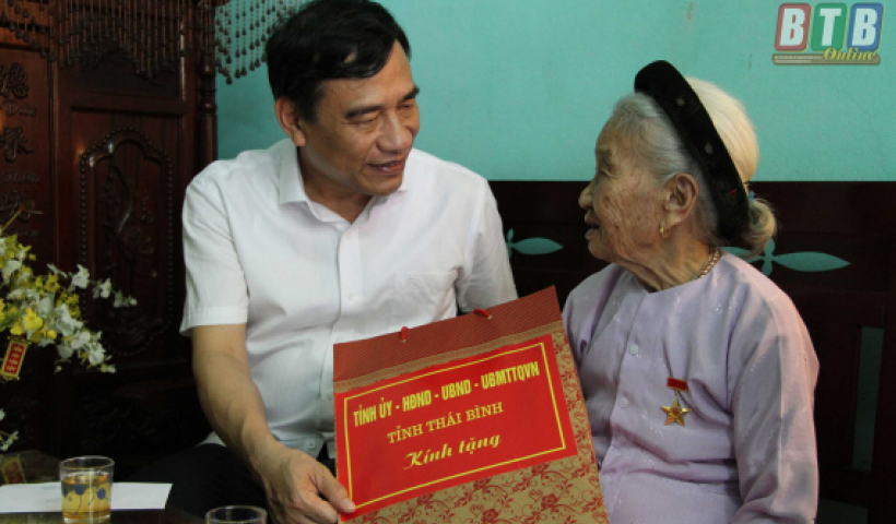 Thái Bình có 15 Bà mẹ Việt Nam anh hùng dự buổi gặp mặt đại biểu Bà mẹ Việt Nam anh hùng toàn quốc 