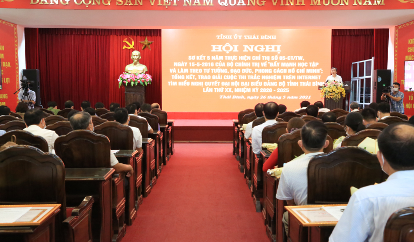 Sơ kết 5 năm thực hiện Chỉ thị 05-CT/TW của Bộ Chính trị về “Đẩy mạnh học tập và làm theo tư tưởng, đạo đức, phong cách Hồ Chí Minh"