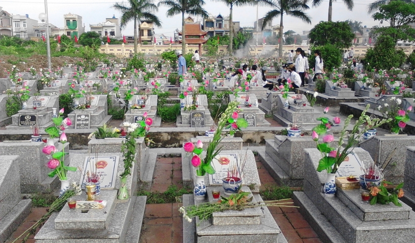 Nghĩa trang Liệt sĩ huyện Đông Hưng.
