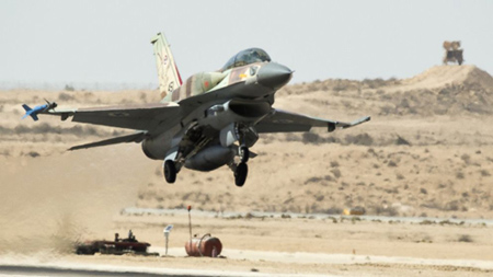 Máy bay Israel bất ngờ oanh tạc căn cứ quân sự ở Syria 