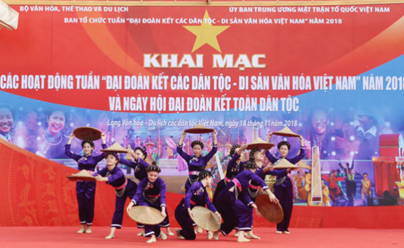 Khai mạc Tuần “Đại đoàn kết các dân tộc - Di sản văn hóa Việt Nam” năm 2018