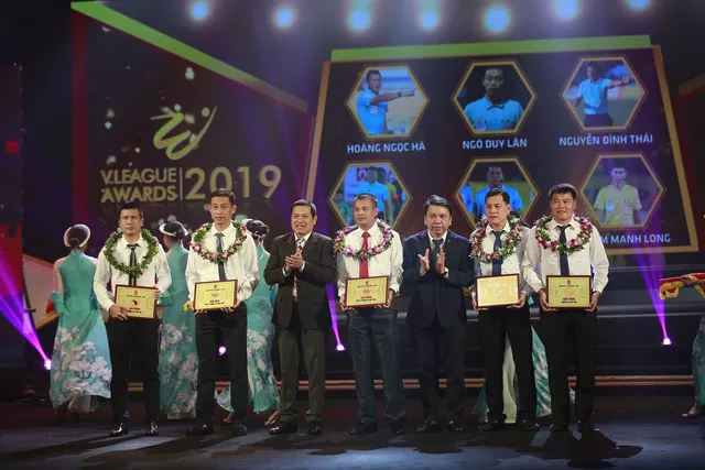 V.League 2019 và các danh hiệu xuất sắc nhất - Ảnh 6.