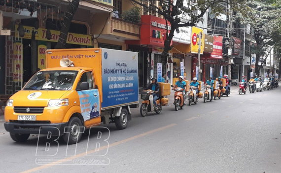 Thành phố Thái Bình ra quân tuyên truyền vận động người dân tham gia BHXH tự nguyện, BHYT hộ gia đình