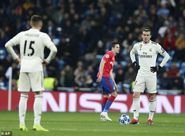 Kết quả bóng đá Champions League sáng 13/12: Các đội bóng lớn Real Madrid, Roma, Man Utd, Juve nhận thất bại - Ảnh 4.