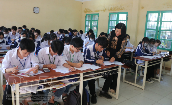 1.070 học sinh đạt giải trong kỳ thi chọn học sinh giỏi cấp tỉnh lớp 12
