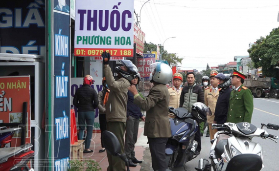 Thái Thụy: Ra quân giải tỏa hành lang an toàn giao thông