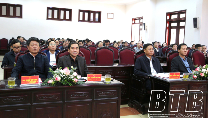 Đồng chí Nguyễn Tiến Thành, Phó Bí thư thường trực Tỉnh ủy, Chủ tịch HĐND tỉnh tiếp xúc cử tri thành phố Thái Bình