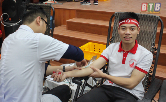 Vũ Quang Sơn: 10 lần hiến máu tình nguyện