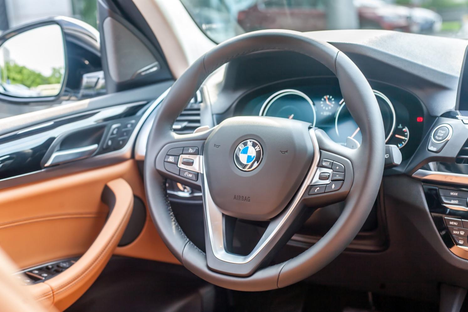 BMW X3 2023 - Đánh giá chi tiết nội ngoại thất, vận hành, hệ thống an toàn  của xe