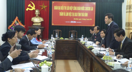 Đoàn đại biểu Trung ương Liên hiệp Công đoàn nước Cộng hòa dân chủ nhân dân Lào thăm và làm việc tại Thái Bình 