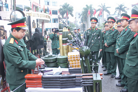 Bộ CHQS Gia Lai tổ chức Hội thi Sáng kiến cải tiến mô hình học cụ huấn  luyện  Quân Khu 5