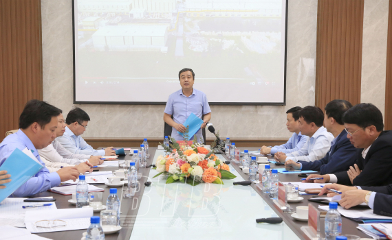 Đẩy nhanh tiến độ triển khai thực hiện dự án đầu tư xây dựng và kinh doanh kết cấu hạ tầng khu công nghiệp Tiền Hải