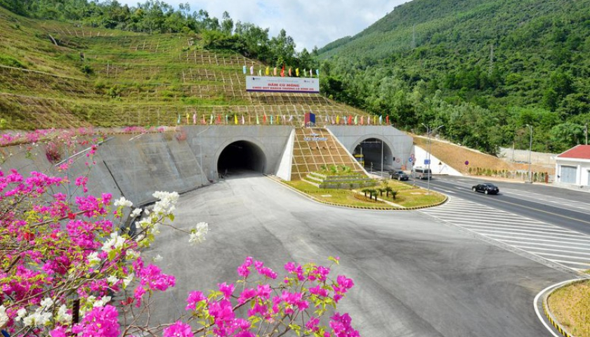 Đề xuất hoàn thiện hầm Núi Vung trên cao tốc Cam Lâm - Vĩnh Hảo
