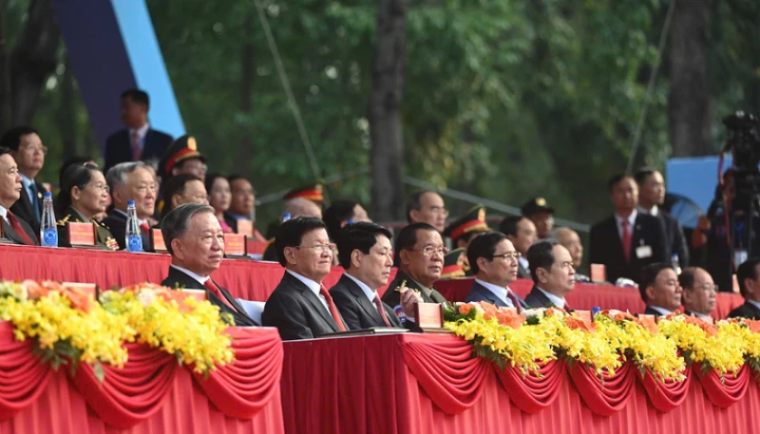 Các đồng chí lãnh đạo, nguyên lãnh đạo Đảng và Nhà nước, đại biểu đến dự Lễ kỷ niệm 50 năm Ngày Giải phóng miền Nam, thống nhất đất nước