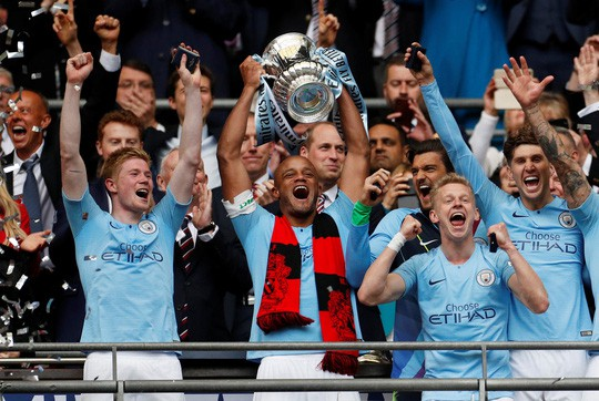 Vùi dập Watford, Man City đoạt ngôi vô địch FA Cup - Ảnh 3.