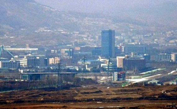 Triều Tiên kêu gọi Hàn Quốc mở lại khu công nghiệp Kaesong