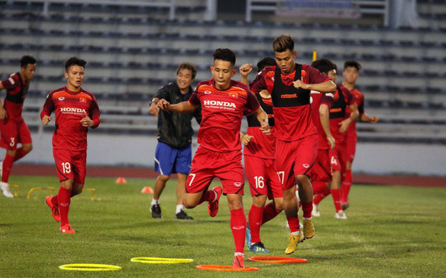 Trước trận gặp Thái Lan, HLV Park Hang-seo tuyên bố: Không có gì phải sợ sệt dù đối thủ có là ai - Ảnh 1.
