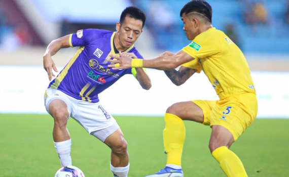 Đá bù vòng 3 V.League 1-2022: CLB Hà Nội chia điểm trên sân Thiên Trường