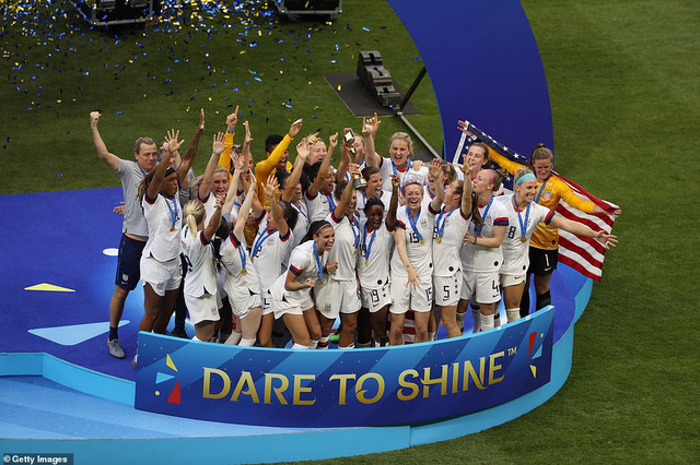 ĐT Mỹ 2-0 ĐT Hà Lan: ĐT Mỹ bảo vệ thành công chức vô địch World Cup bóng đá nữ - Ảnh 4.