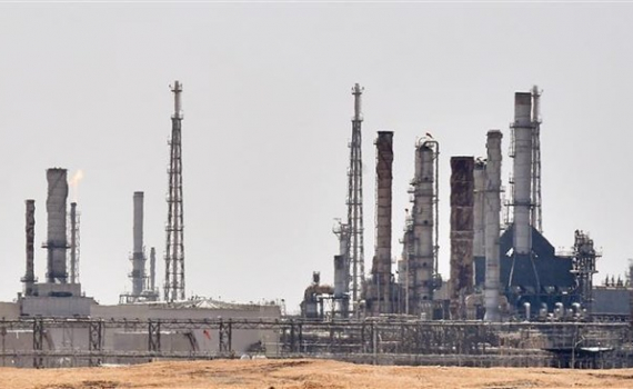 Lãnh đạo Nga và Saudi Arabia thảo luận về thị trường dầu mỏ
