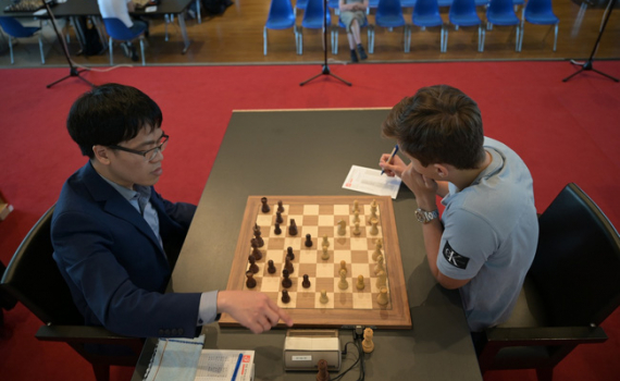 Lê Quang Liêm vô địch Festival cờ vua Biel, nhận phần thưởng 10.000 USD