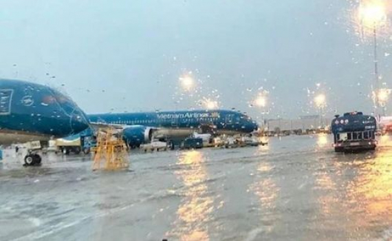 Ứng phó bão số 1: Dừng tiếp nhận tàu bay đi, đến 3 Cảng hàng không Nội Bài, Cát Bi, Vân Đồn
