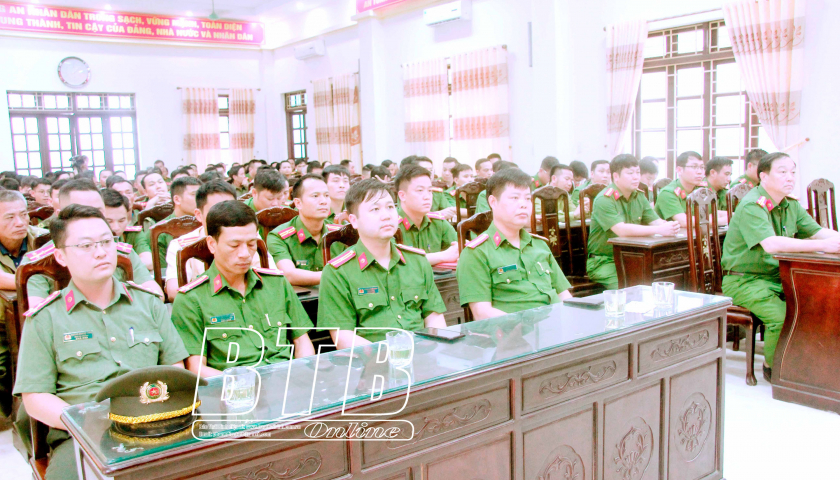 Công an huyện Quỳnh Phụ phát động học tập tấm gương của Thượng úy Đỗ Văn Tú
